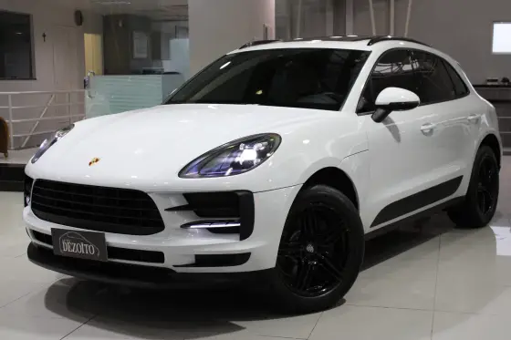PORSCHE MACAN 2020