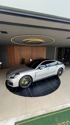 PORSCHE PANAMERA 2023