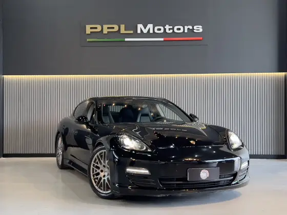 PORSCHE PANAMERA 2012