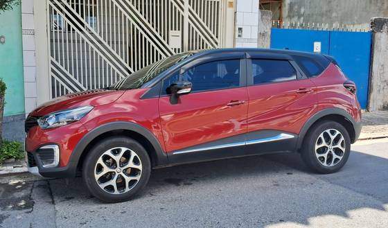 RENAULT CAPTUR 2021