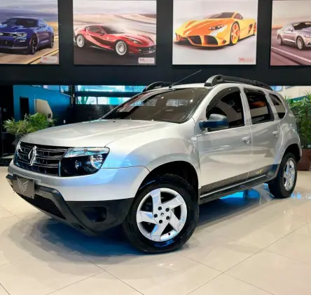 RENAULT DUSTER 2015