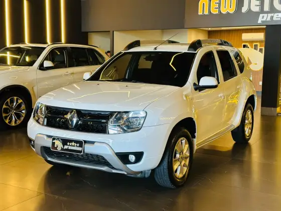 RENAULT DUSTER 2017