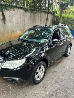 SUBARU FORESTER 2011