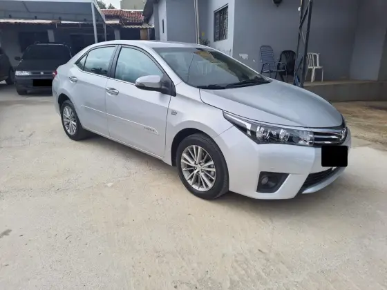 TOYOTA COROLLA 2015