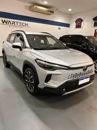 TOYOTA COROLLA CROSS 2025