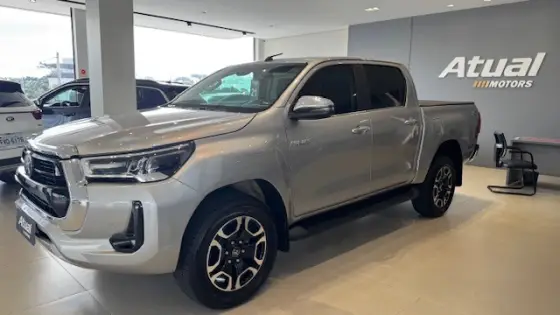 TOYOTA HILUX 2021