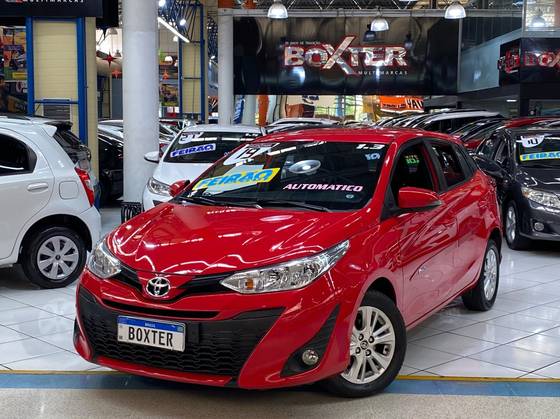 TOYOTA YARIS 2019