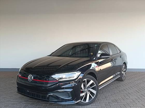 VOLKSWAGEN JETTA 2020