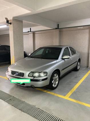 VOLVO S60 2001