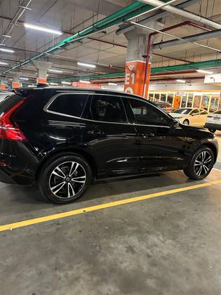 VOLVO XC60 2018
