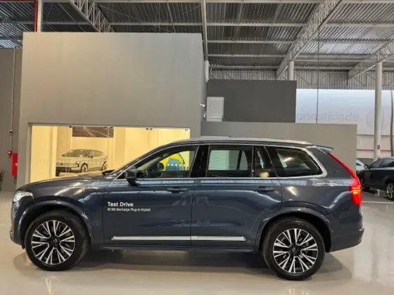 VOLVO XC90 2024