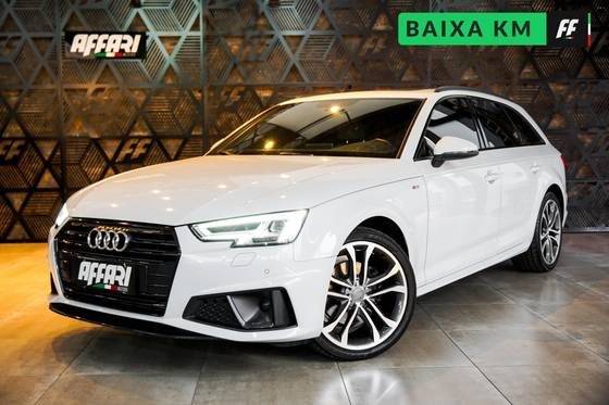 AUDI A4 2019