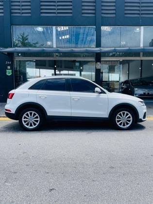 AUDI Q3 2016