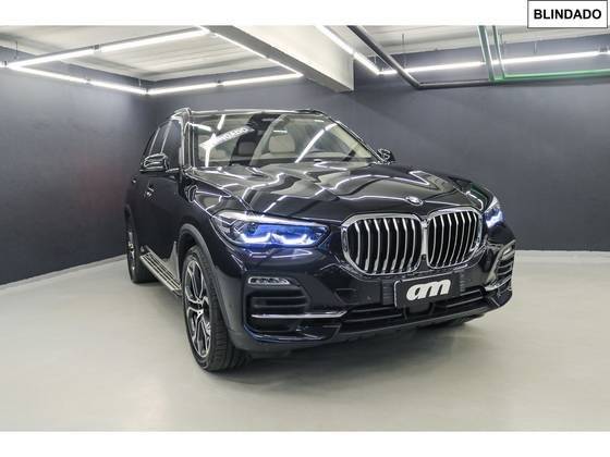 BMW X5 2019