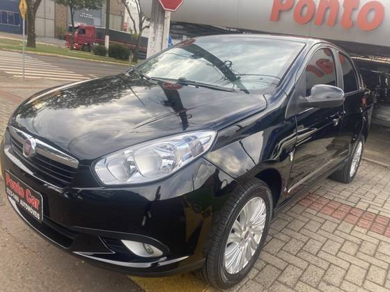 FIAT GRAND SIENA 2015