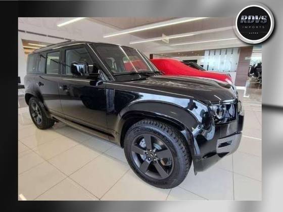 LAND ROVER DEFENDER 2024
