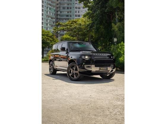 LAND ROVER DEFENDER 2023