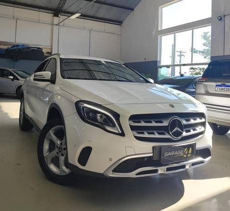 MERCEDES-BENZ GLA 200 2018