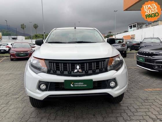 MITSUBISHI L200 TRITON 2023