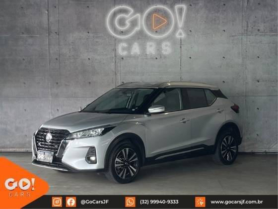 NISSAN KICKS 2022