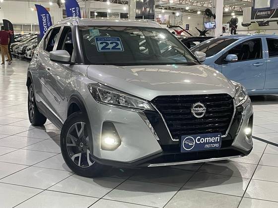 NISSAN KICKS 2022