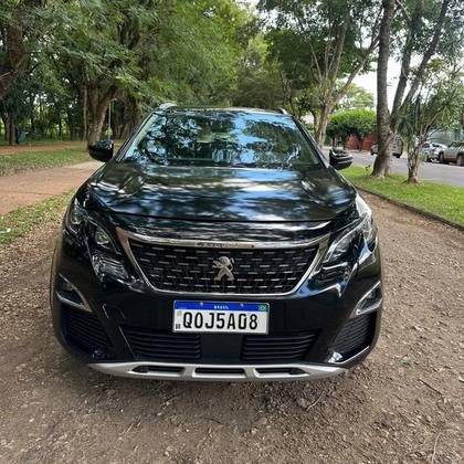 PEUGEOT 5008 2019