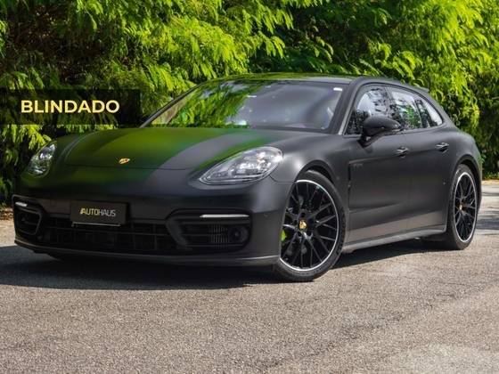 PORSCHE PANAMERA 2023