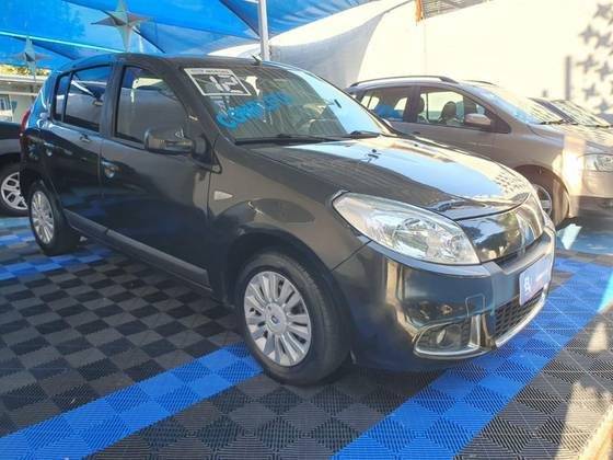 RENAULT SANDERO 2012