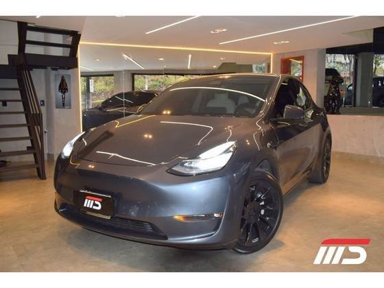 TESLA MODEL Y 2021