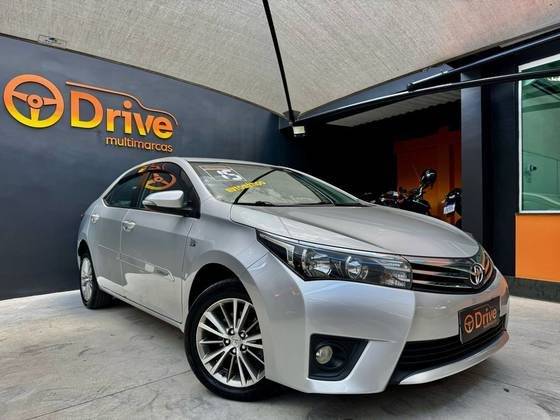 TOYOTA COROLLA 2015