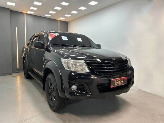 TOYOTA HILUX 2014