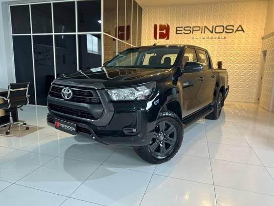 TOYOTA HILUX 2021