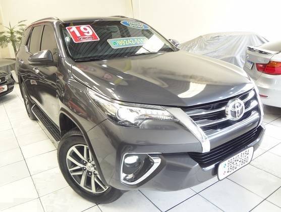TOYOTA HILUX SW4 2019
