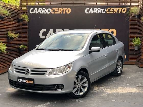 VOLKSWAGEN VOYAGE 2012