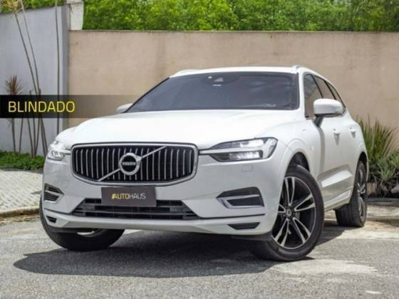 VOLVO XC60 2021
