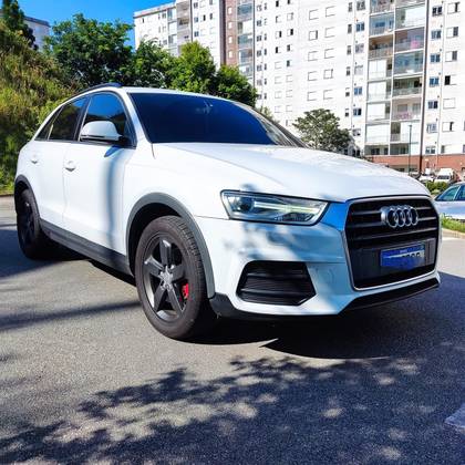 AUDI Q3 2016