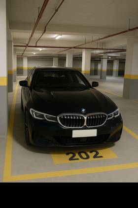 BMW 320i 2023