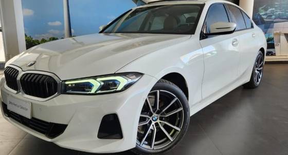 BMW 320i 2023
