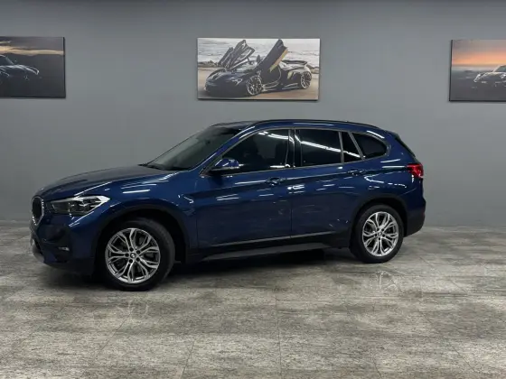 BMW X1 2021