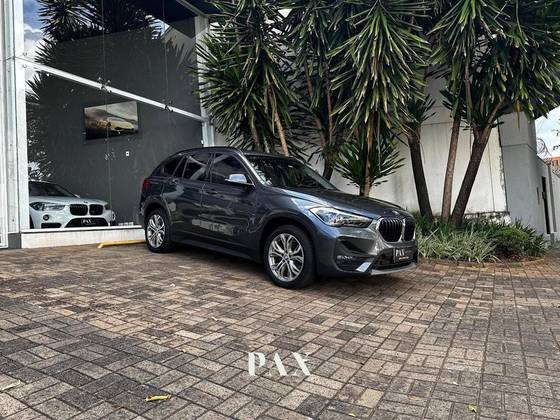 BMW X1 2021