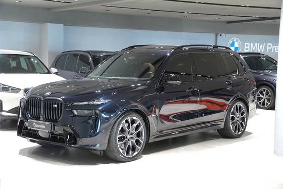 BMW X7 2024