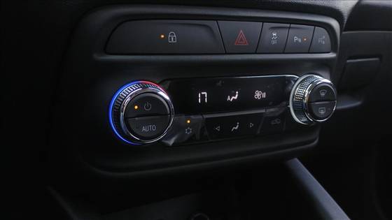 CHEVROLET TRACKER 2025