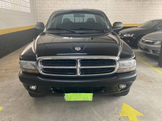 DODGE DAKOTA 2001