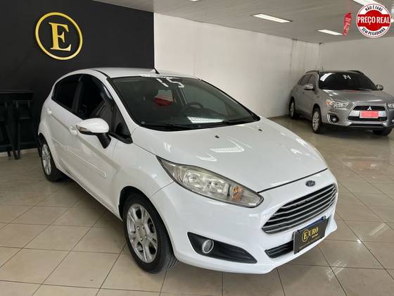 FORD FIESTA 2015