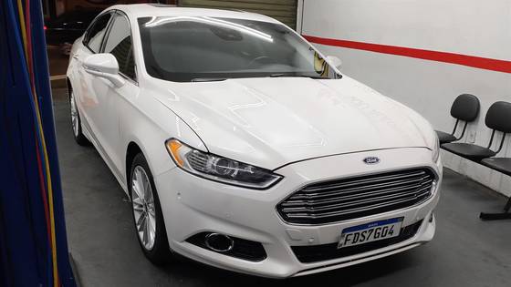 FORD FUSION 2015