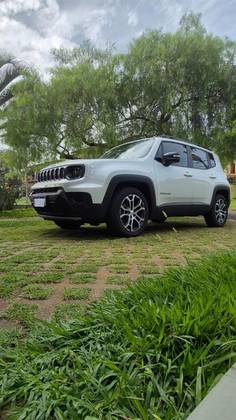 JEEP RENEGADE 2024