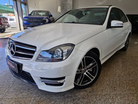MERCEDES-BENZ C 200 2014