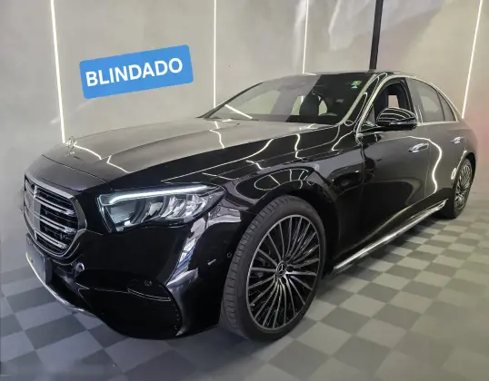 MERCEDES-BENZ E 300 2025