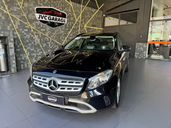 MERCEDES-BENZ GLA 200 2018