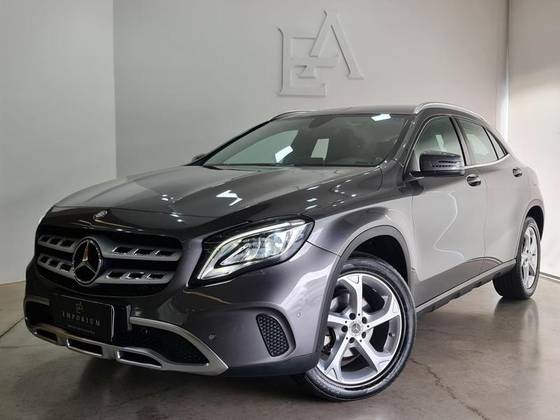 MERCEDES-BENZ GLA 200 2018